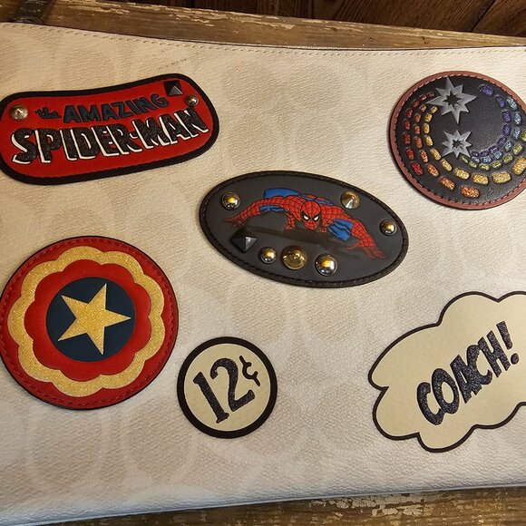 Large Coach Spiderman wristlet - Picture 4 of 10